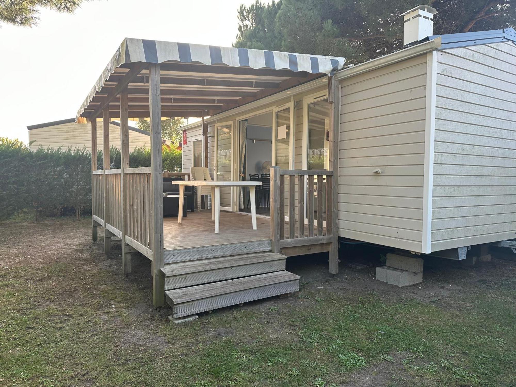 Campsite Mobil Les Charmettes 6 Personnes Les Mathes